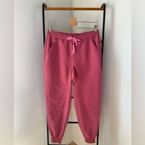 Figs Women's Jogger Scrub Pants in Rose Pink
